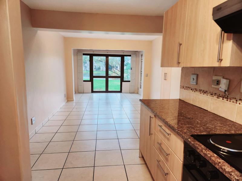 To Let 2 Bedroom Property for Rent in Greenway Western Cape